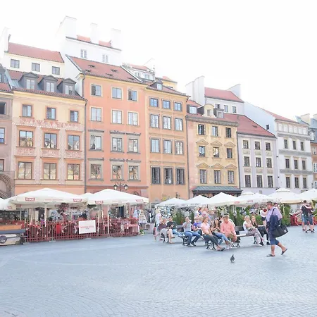 Elegant Old Town *